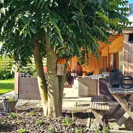 Vida Bed & Breakfast