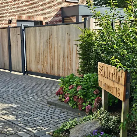 Vida Bed & Breakfast *