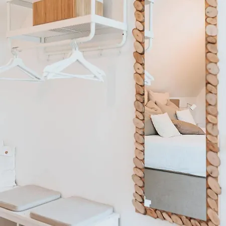 Vida Bed and Breakfast *